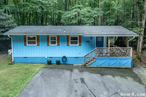 Mountain Shadows Cottage