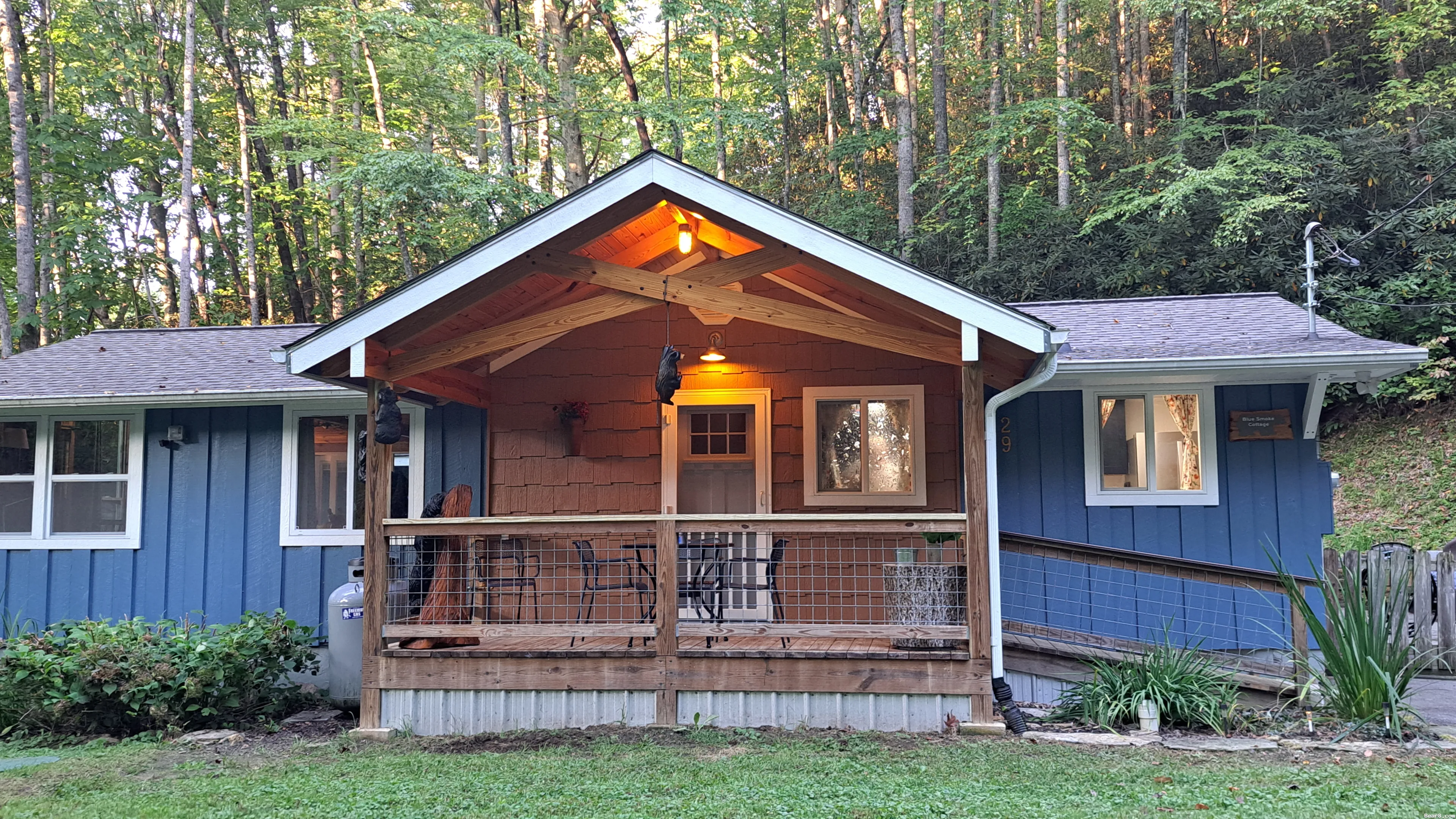 Cottage Photo